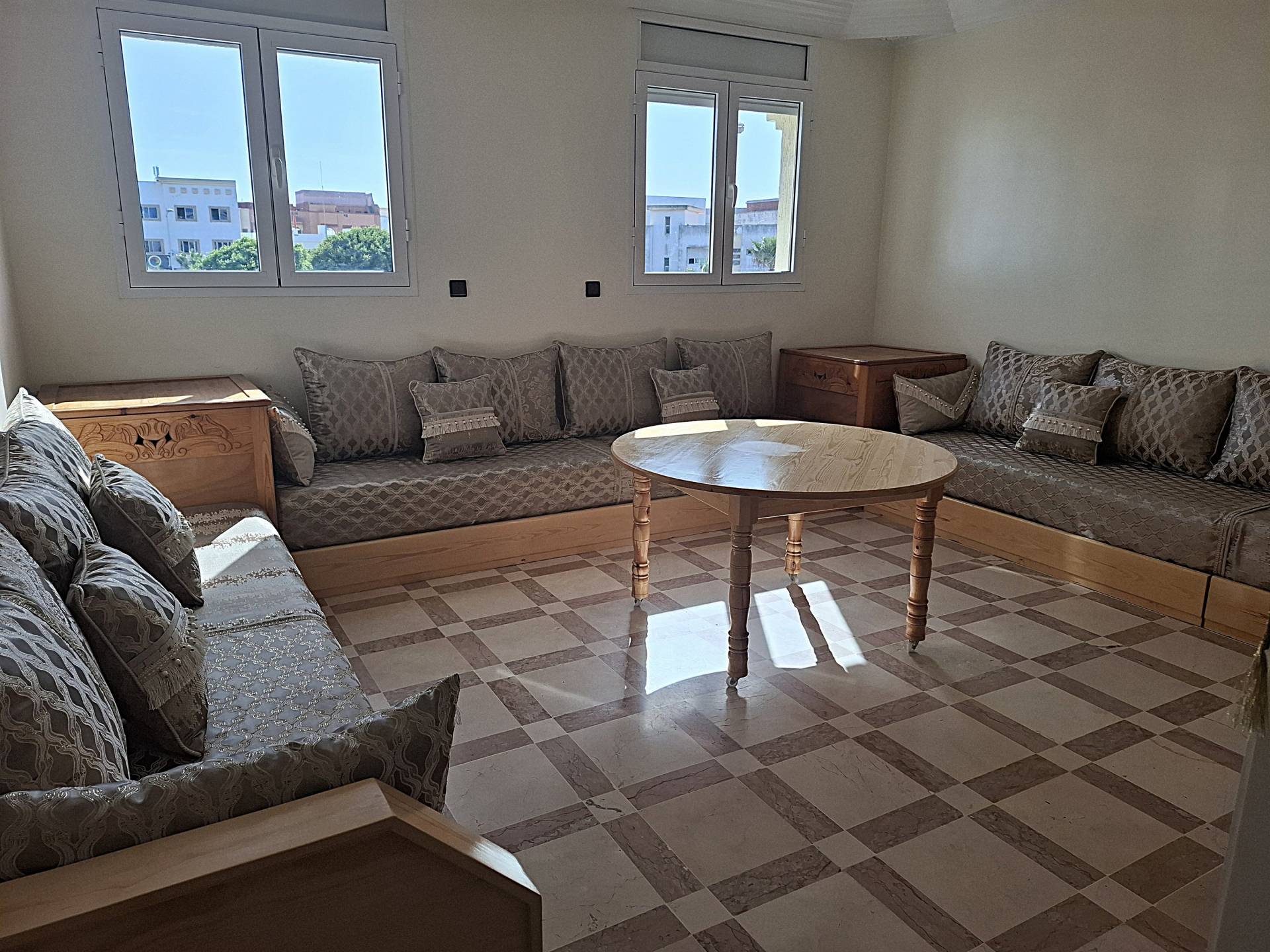 Charmant appartement avec patio (10)